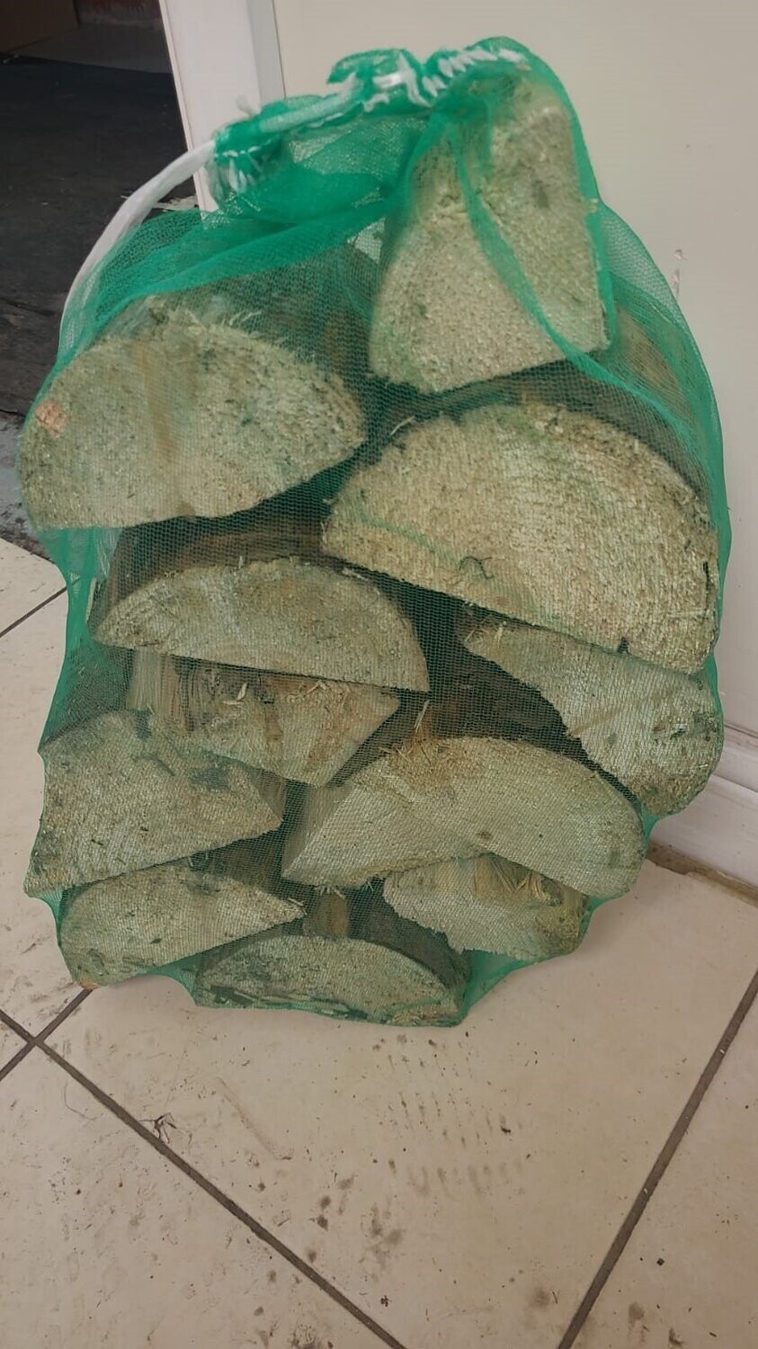 Kiln Dried Logs (Net) - Image 4